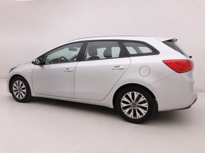 Kia Ceed SW / 1.4 CRDi Wagon Nav Edition + GPS + ALU16 Image 3