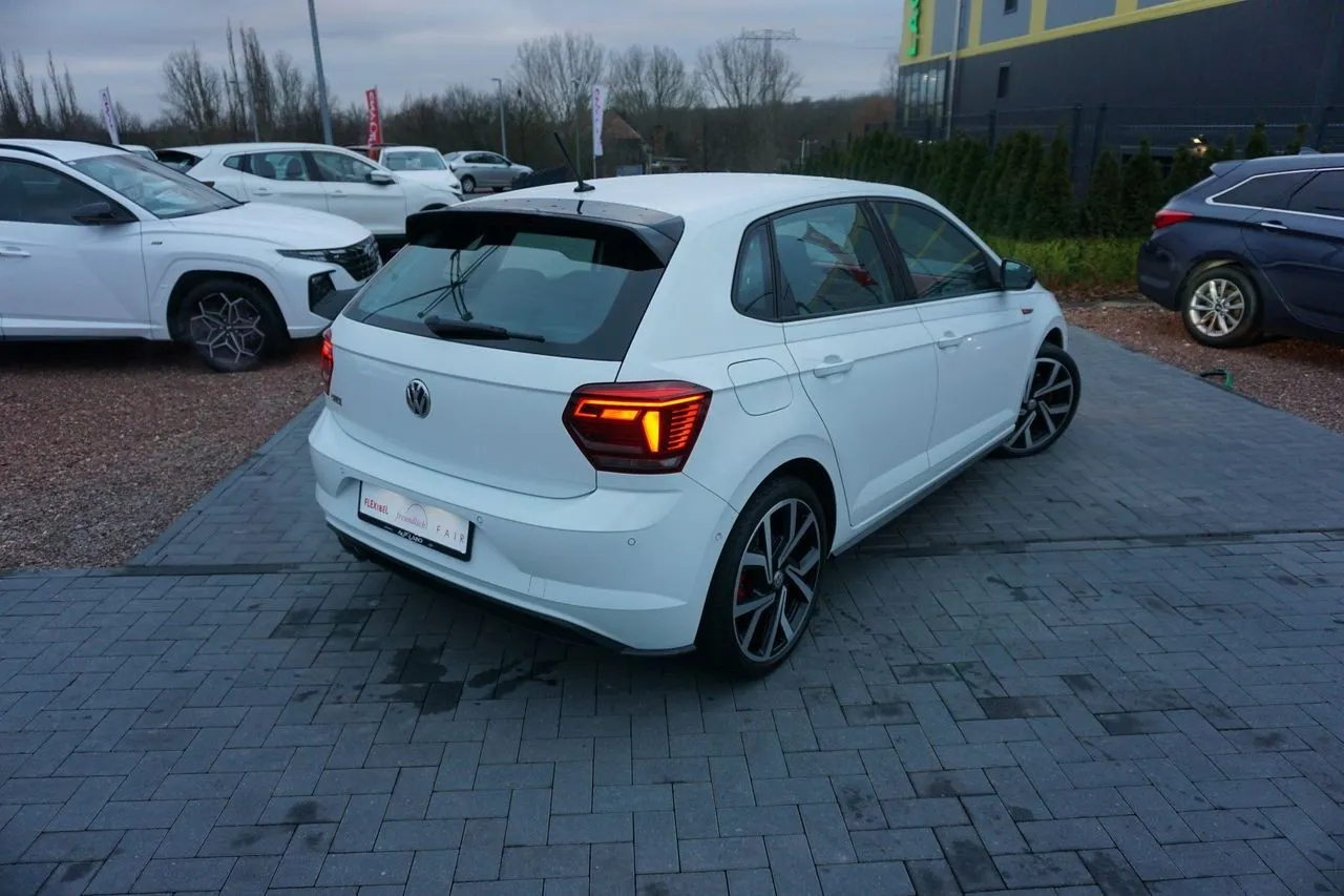 Volkswagen Polo 2.0 TSI DSG GTI Sitzheizung...  Image 4